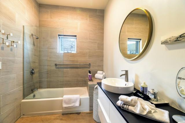 Modern Santa Fe Baca Railyard Apartment with Terrace