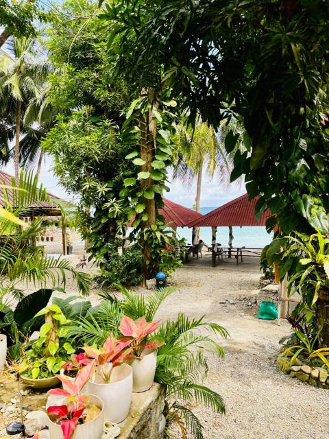 Cabin B in Bigang Munti
