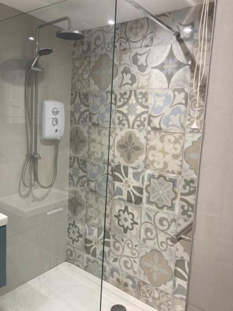 Luxury By The Coast- sleeps 4