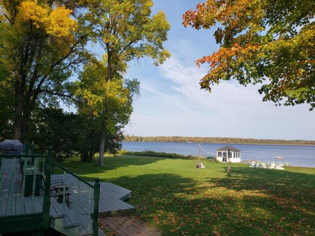 Cape Calabogie Cottage