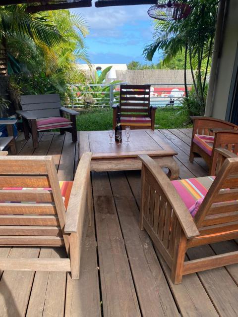 Villa Leu Bi Chic 4 chambres avec piscine , boulodrome et plancha à Piton Saint-Leu