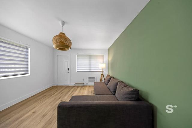 Stylish 1-BD Apt in Miami Gym, BBQ, Free Parking