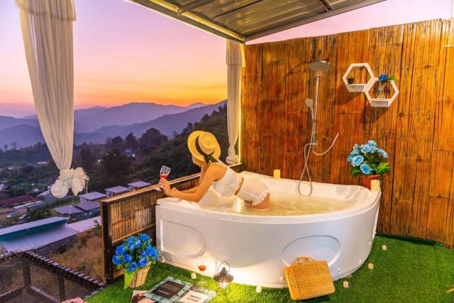 The sun glamping