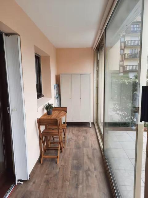Appartement en rez-de jardin à 50m de la mer!