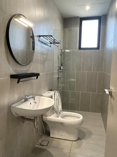 Cozy 2BR Sky Pool & Panoramic Views 1-6 Guests