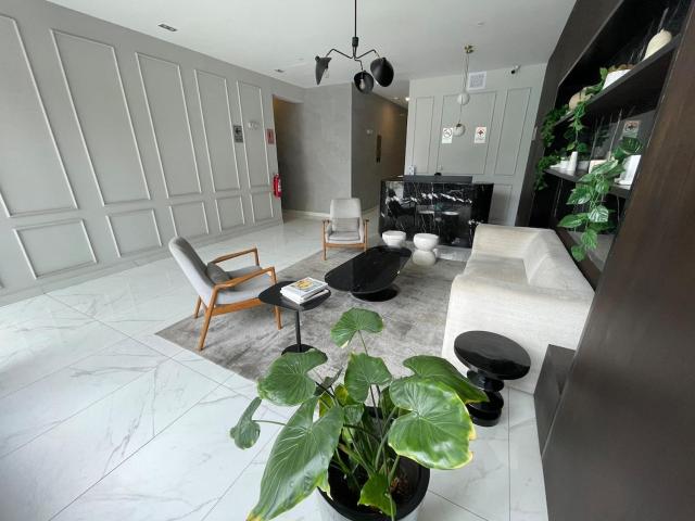Chelovirock- Luxury Penthouse Great Location