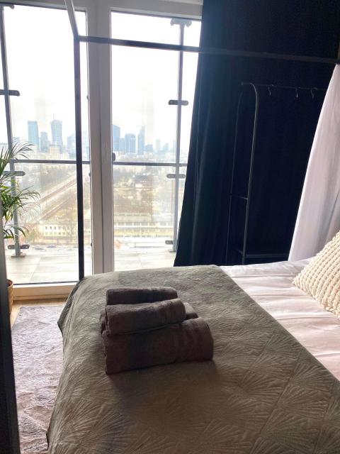 Chillout View & Pleasure Apartment - Wola Tower 15th floor