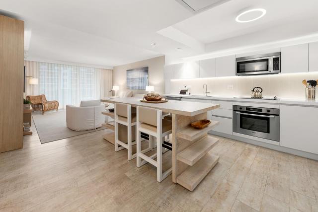 Oceanview Private Condo at 1 Hotel & Homes -1408