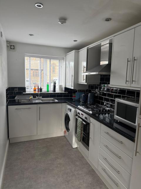 Beautiful park view town house