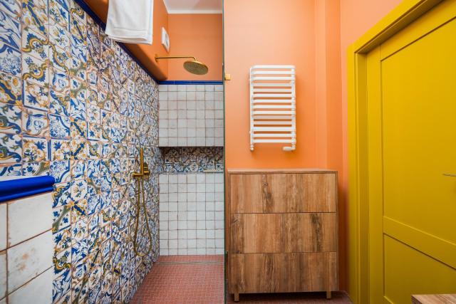 Metro Młynów Colourful Apartment by BookingHost