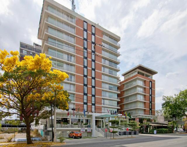 Hotel Velvet Plaza