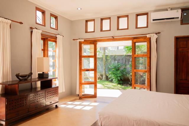 Villa with private pool and garden in Nusa Dua 3BR