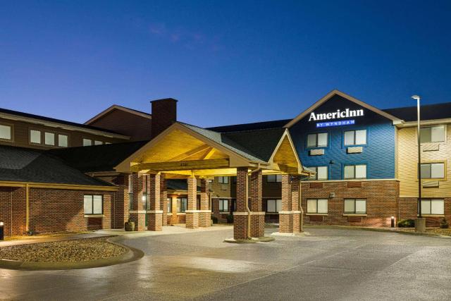AmericInn by Wyndham Lincoln South