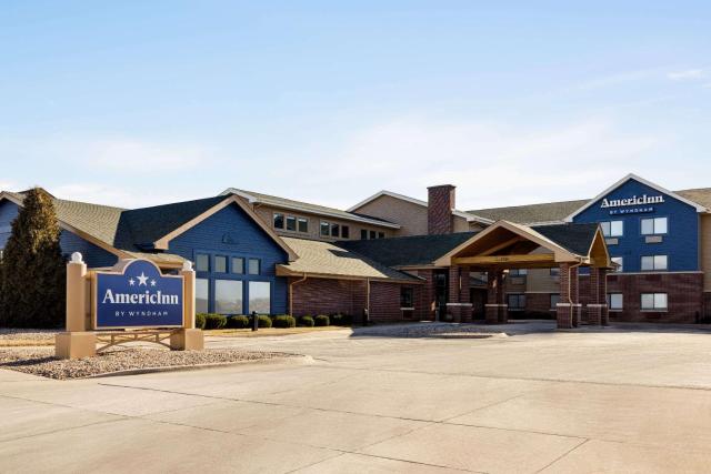 AmericInn by Wyndham Lincoln South