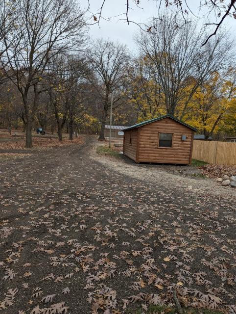 Sister Lakes Glamping Cabin at Wonder Woods #4