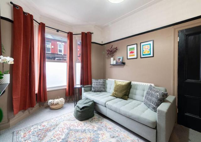 Best Work Stays 4 Bedroom Washer FreeParking
