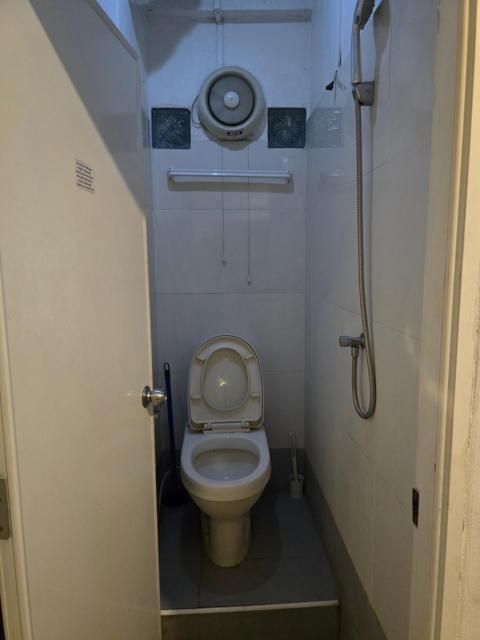 Jatujak Bangkok guesthouse R5