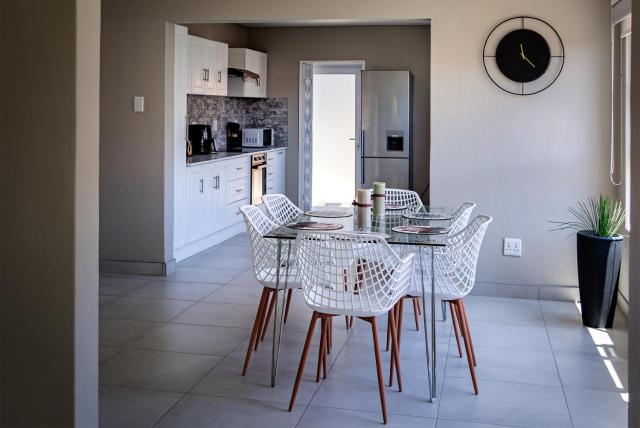 Dulce Vita Self-Catering Duet