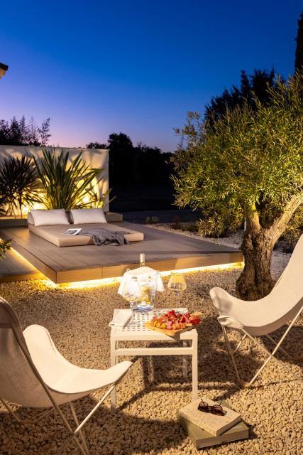 La Bastide de Damien, 5 clefs Demeure d'Exception et Table Remarquable dans le guide Teritoria, JACUZZI Privatif, Cuisine étoilée Dominique Frérard