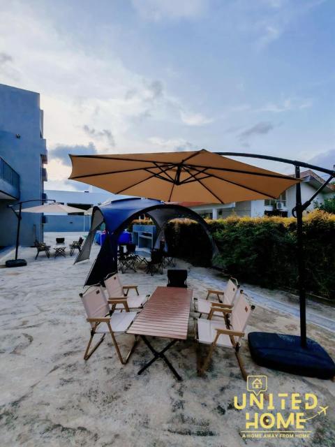 Comfy Rumah Kita Tok Sira Kuantan with pool and sound sys 5BR 14pax
