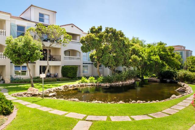 Belina - Bougain Villas Premier
