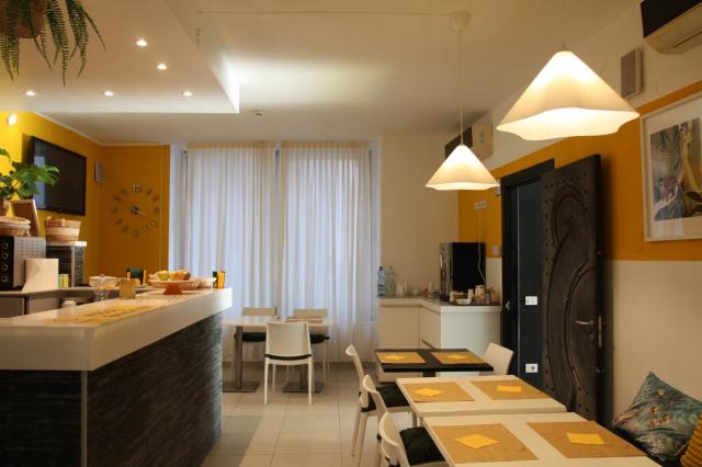 Happy Hotel Atelier Gardone Vittoriale