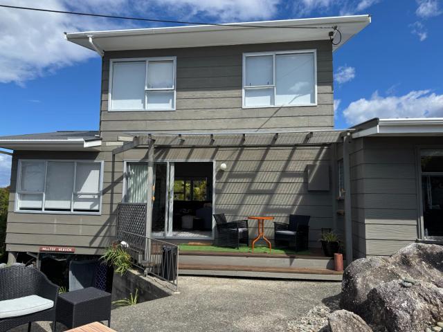 Hilltop Heaven - Kaiteriteri Holiday Home