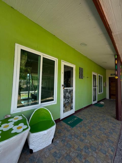 PhaluaiHomestay พะลวยโฮมสเตย์
