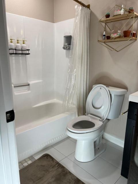 Luxury Home LA Big Bear & LV 5 Mins to Mall