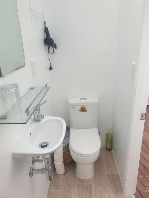 Private cabin Close to airport