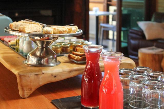 Ni-Newen Hotel & Lodge