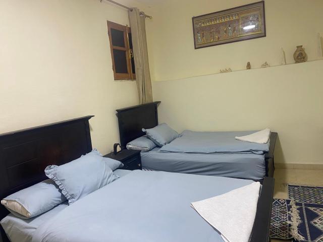 Pyramids Lounge Guest House