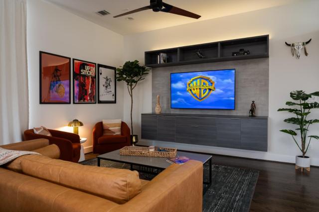 Space City - Prof Design, Game Room, King BD
