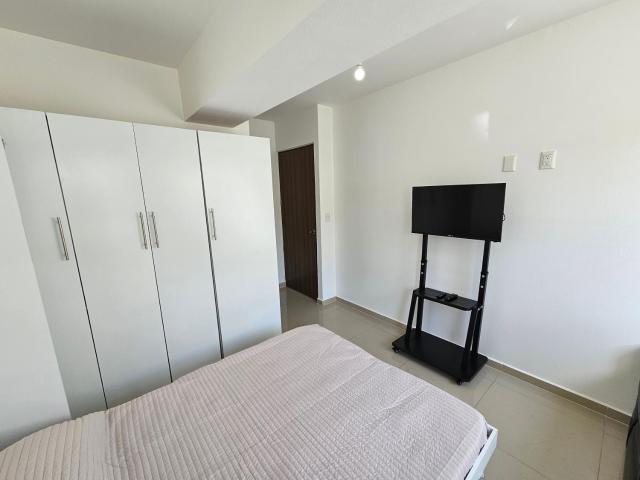 Habitación con baño privado en departamento compartido cerca de zona de conciertos