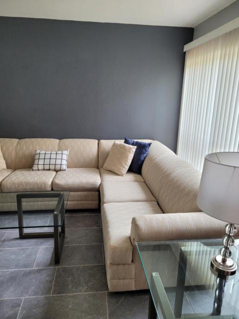 Entire 2 level townhouse in Old Town Scottsdale!