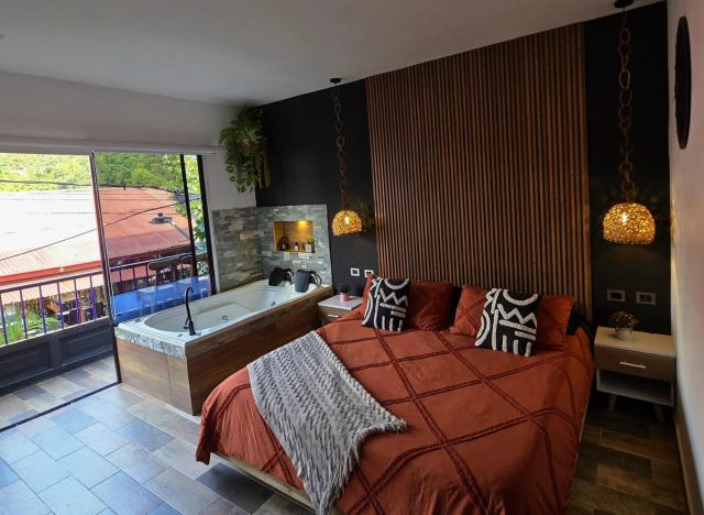 Habitación Deluxe 1 con Jacuzzi a 20mt del parque