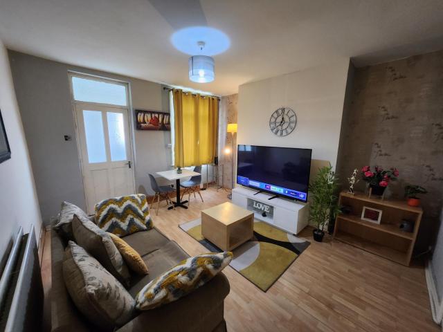 Primos Executive - 2 Bedroom House in Wallsend