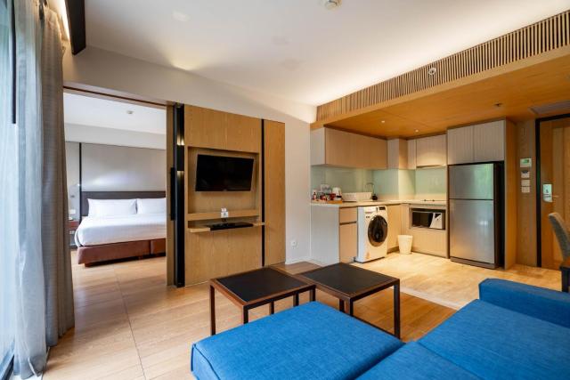 Arcadia Suites Ploenchit Bangkok