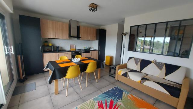 Grand Studio - Tout confort - Plage à 6 mn à pieds - Wifi