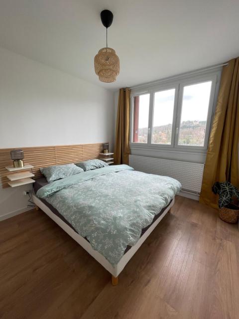 Logement spacieux et lumineux