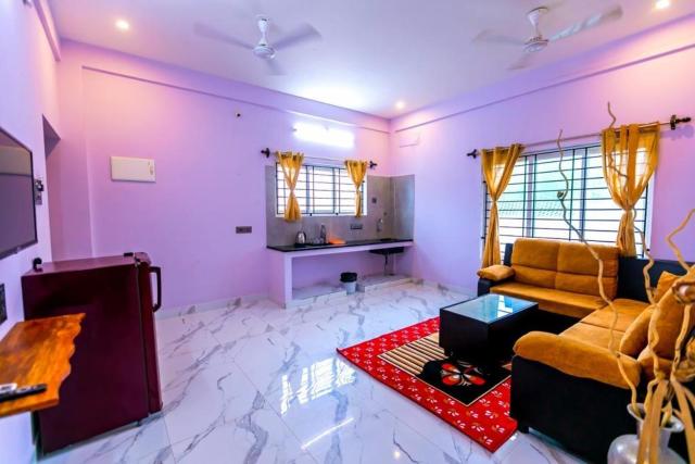 Private Villa - 5 Private 1BHK with Swimming Pool - Great for Groups & Families!