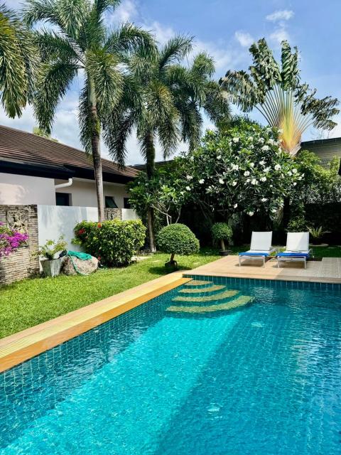 Stunning 2-Bedroom Pool Villa