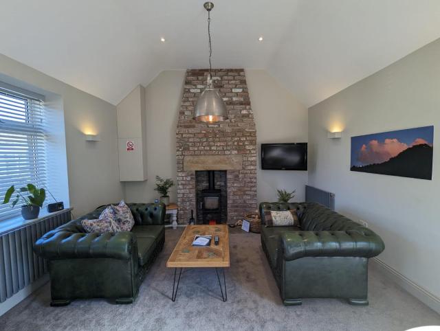 Bandroom Cottage