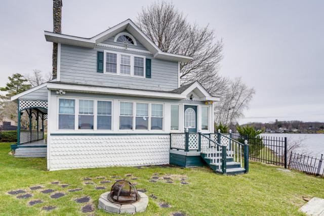 Lake Views & Dock Access - Pittsfield Cottage!