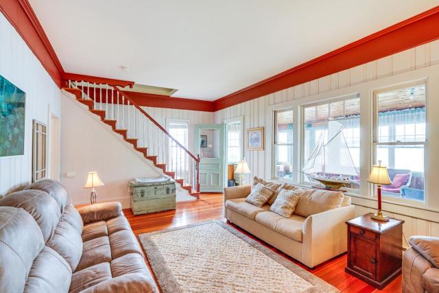 Lake Views & Dock Access - Pittsfield Cottage!