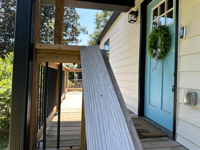 Welcome to your Atlanta retreat! Nice and cozy