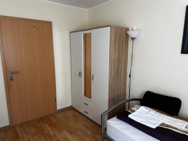 WG-Hostel