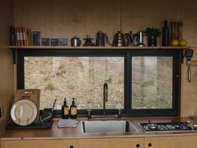 Remote Off-Grid Cabin Hidden in Nature - Hot Tub - Vera