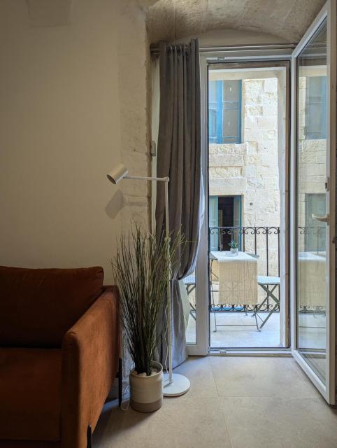35, Valletta Boutique Escape