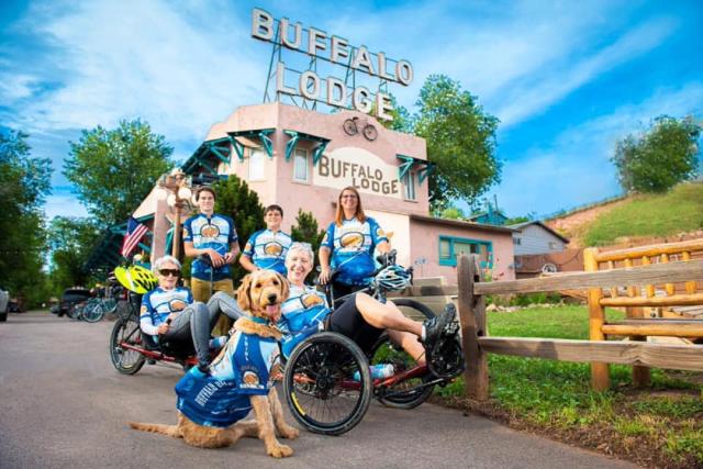 Buffalo Lodge Bicycle Resort - Amazing access to local trails & the Garden